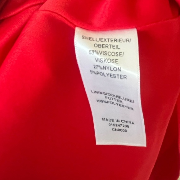 NWT Adrianna Papell Solid Pointe A-line  Long-Sleeve Cocktail Dress, Red, Size 4 - Picture 6 of 6